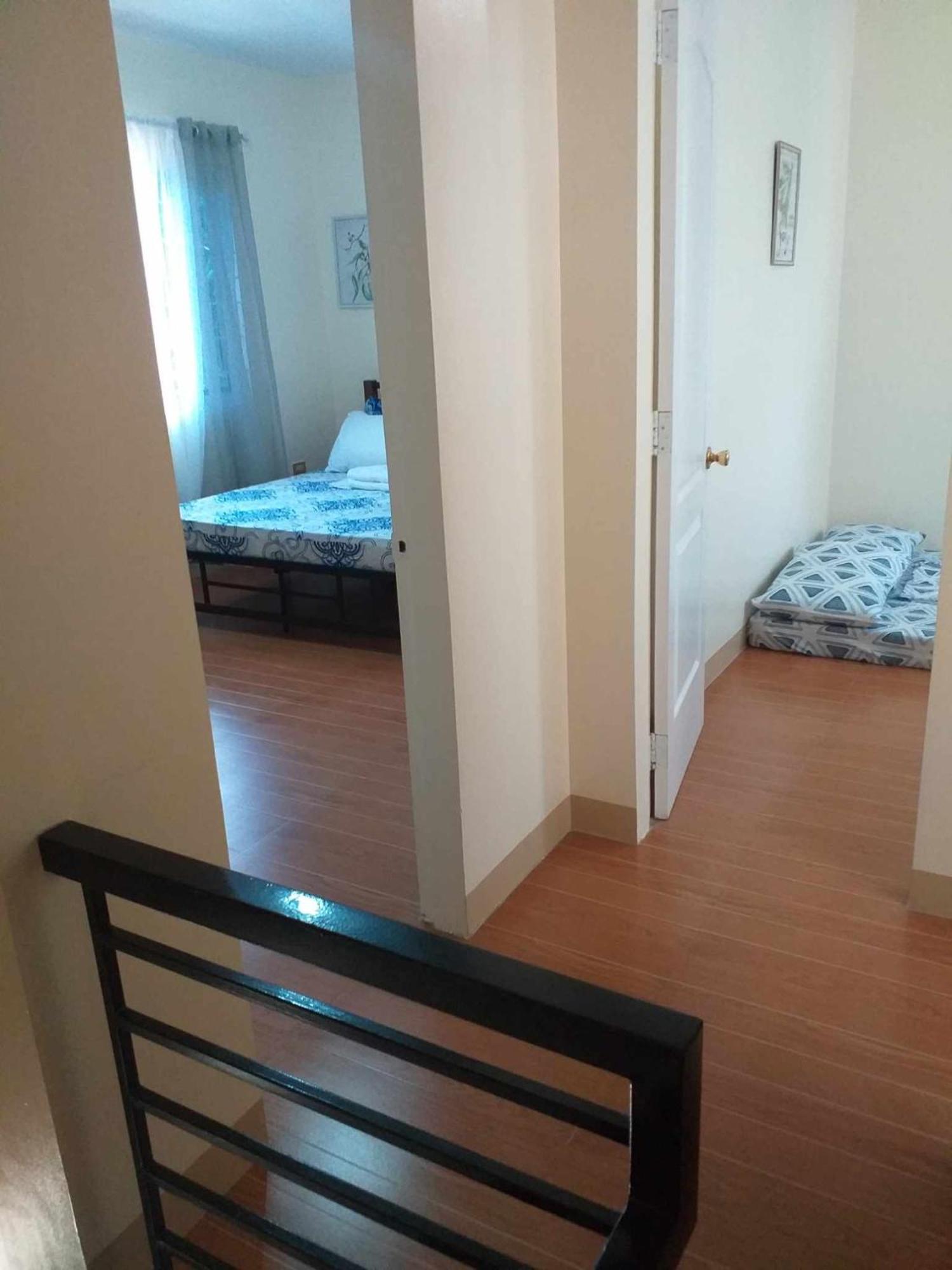 Estilo Apartment 2-Storey Clarin  المظهر الخارجي الصورة